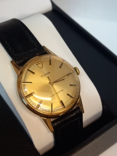Vintage gold tudor - vintage, tudor-